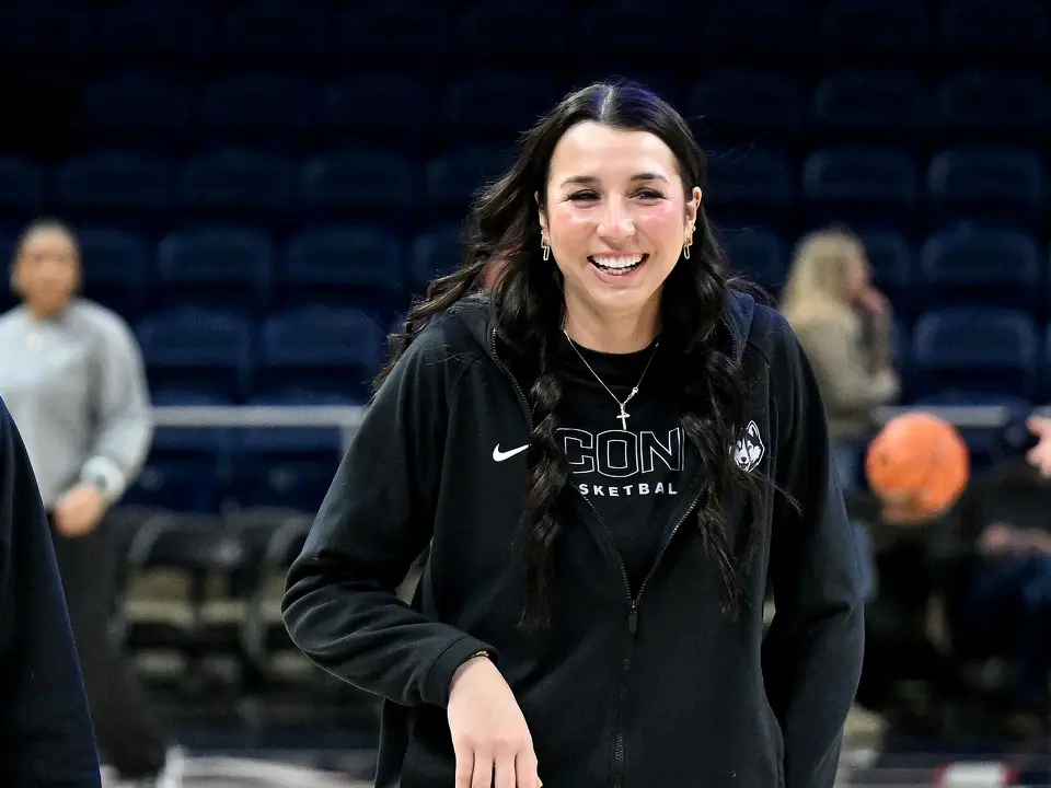 From the Hardwood to Healing – How Hyperbaric Oxygen Therapy (HBOT) Helped UConn’s Caroline Ducharme Make Her Comeback