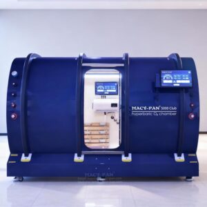 Macy-Pan HE5000 Club chamber with blue exterior and walk-in door
